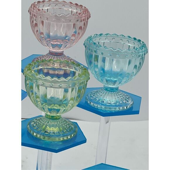 Vintage Style Set of 3 Pastel Colored Glass Egg Cup Holder Pink, Blue & Green  T - Picture 6 of 8
